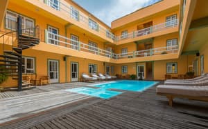 thumbnail: Pool