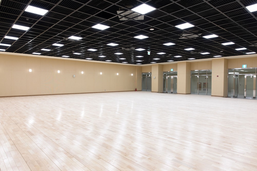 Indoor wedding