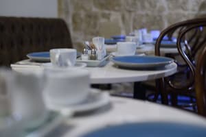 thumbnail: Breakfast area