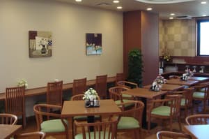 thumbnail: Restaurant