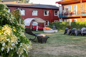 thumbnail: Garden view