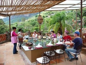 thumbnail: Dining