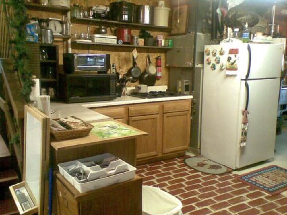 Shared kitchen facilities
