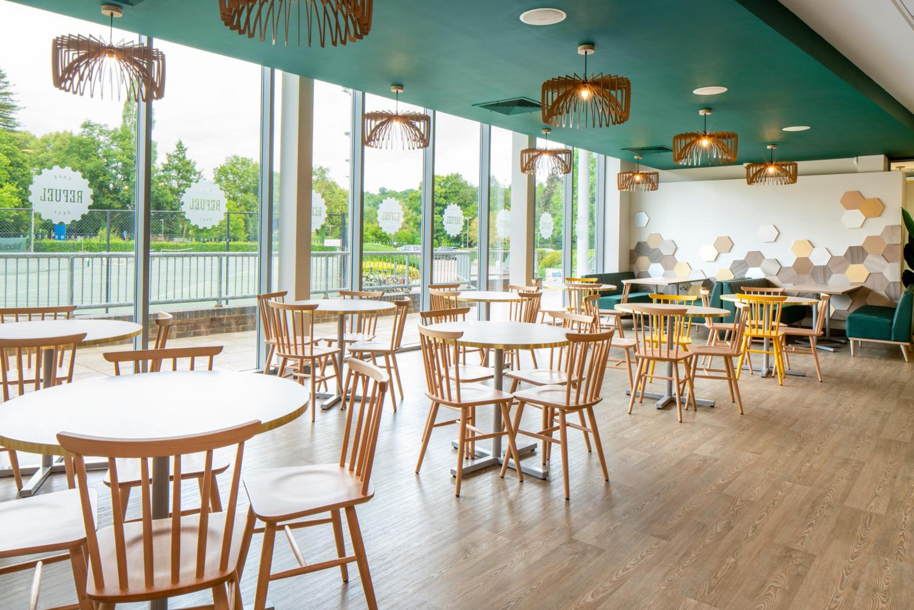 Restaurant-cafeteria