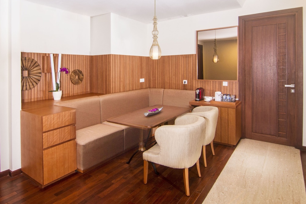 In-room dining