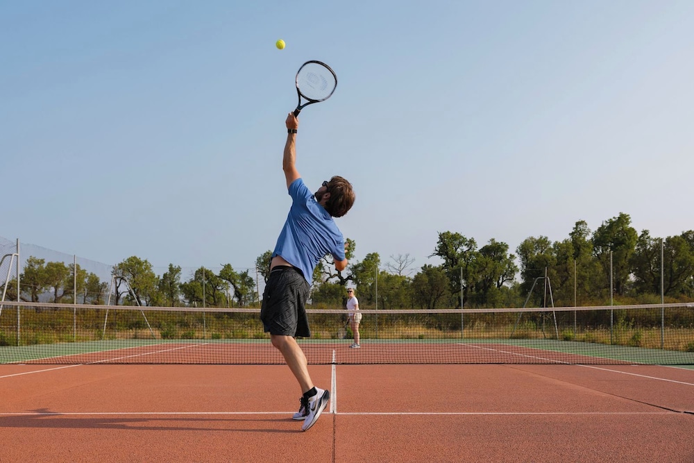 Tennis court