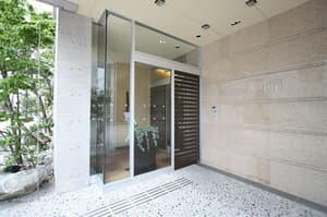 thumbnail: Property entrance