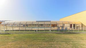 thumbnail: Exterior