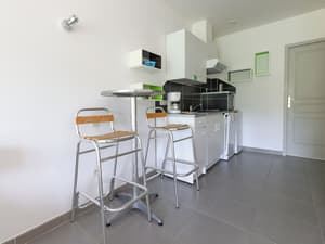 thumbnail: Interior