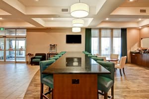 thumbnail: Breakfast area