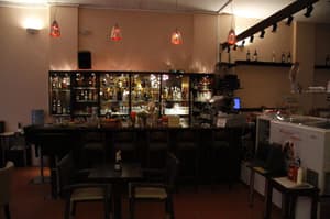 thumbnail: Bar