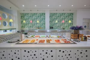 thumbnail: Breakfast buffet