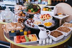 thumbnail: Breakfast buffet