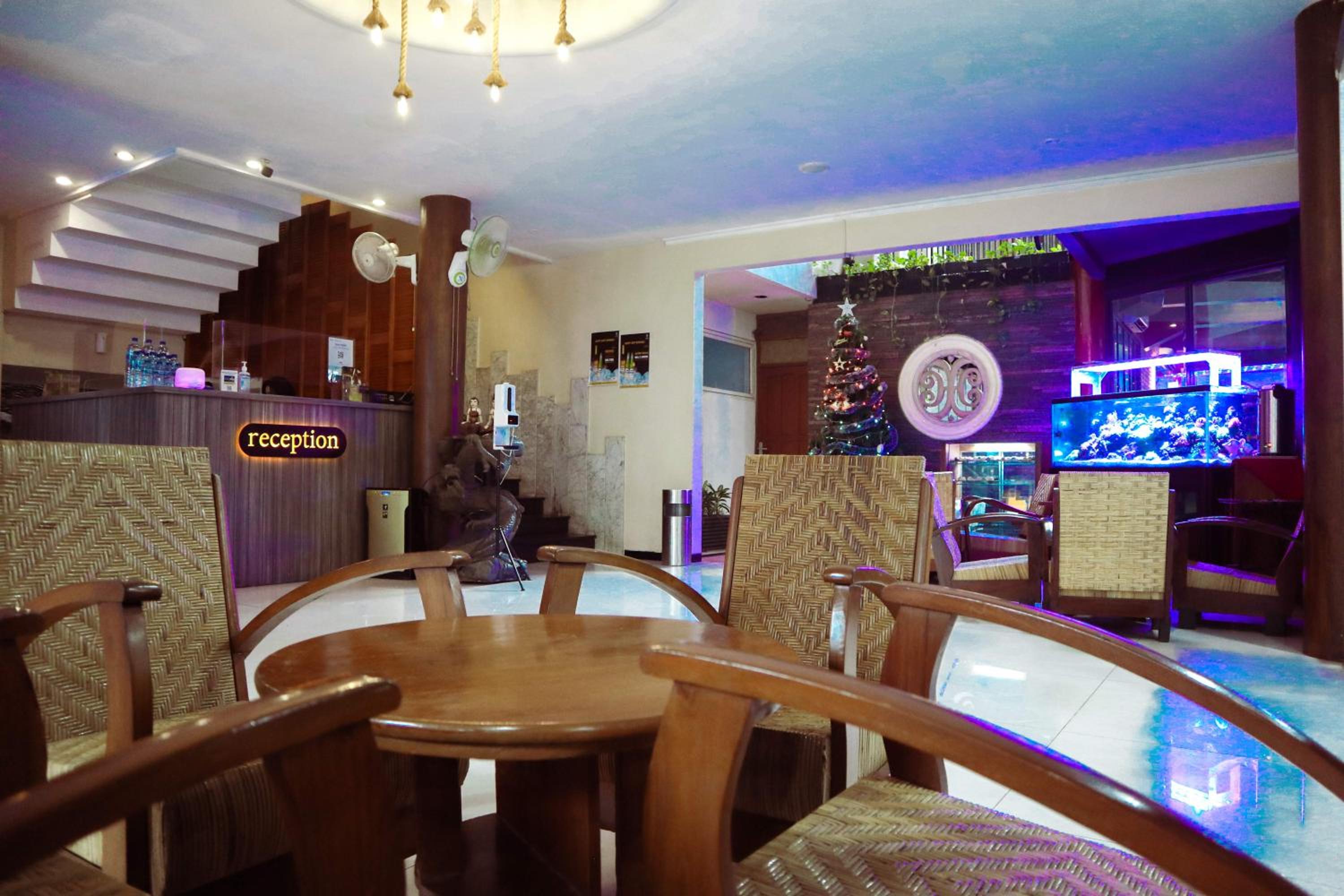 Restaurant-cafeteria