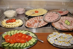 thumbnail: Breakfast area