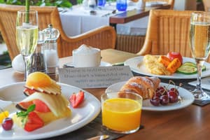 thumbnail: Breakfast buffet