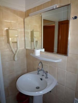 thumbnail: Bathroom