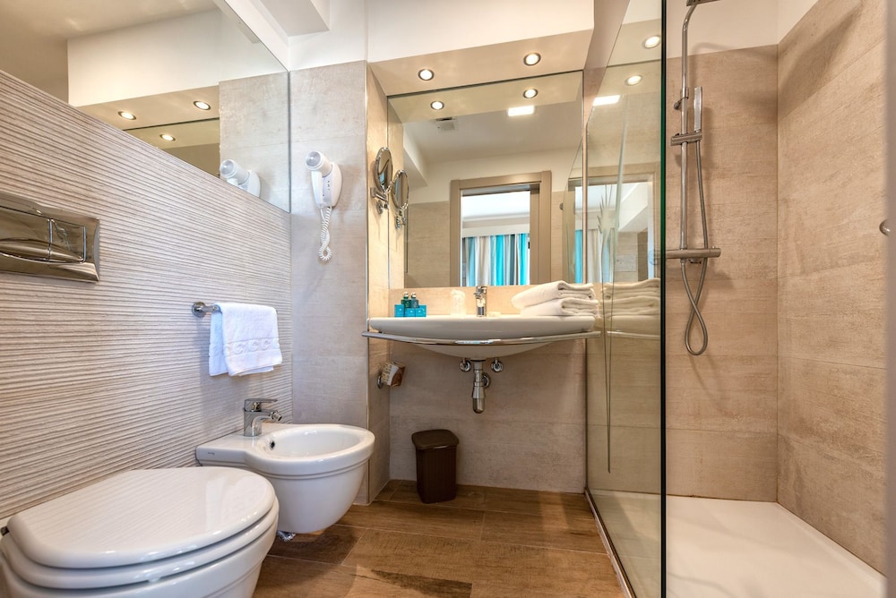 Bathroom shower