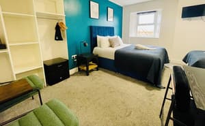 thumbnail: Room