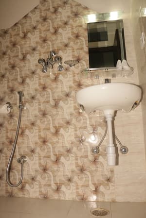 thumbnail: Bathroom sink