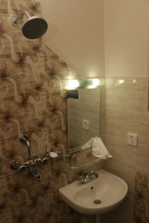 thumbnail: Bathroom