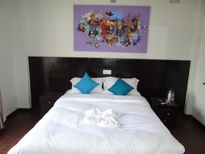 thumbnail: Room