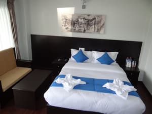 thumbnail: Room