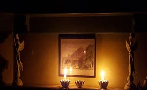 thumbnail: Interior detail