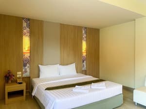 thumbnail: Room