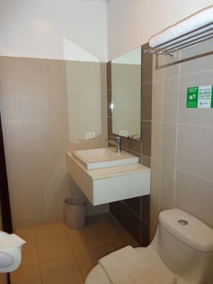 thumbnail: Bathroom
