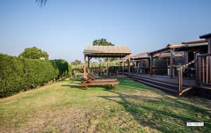 thumbnail: Terrace/patio