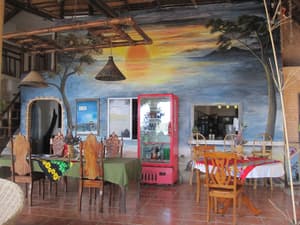 thumbnail: Restaurant