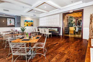thumbnail: Breakfast area