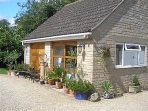 thumbnail: Exterior