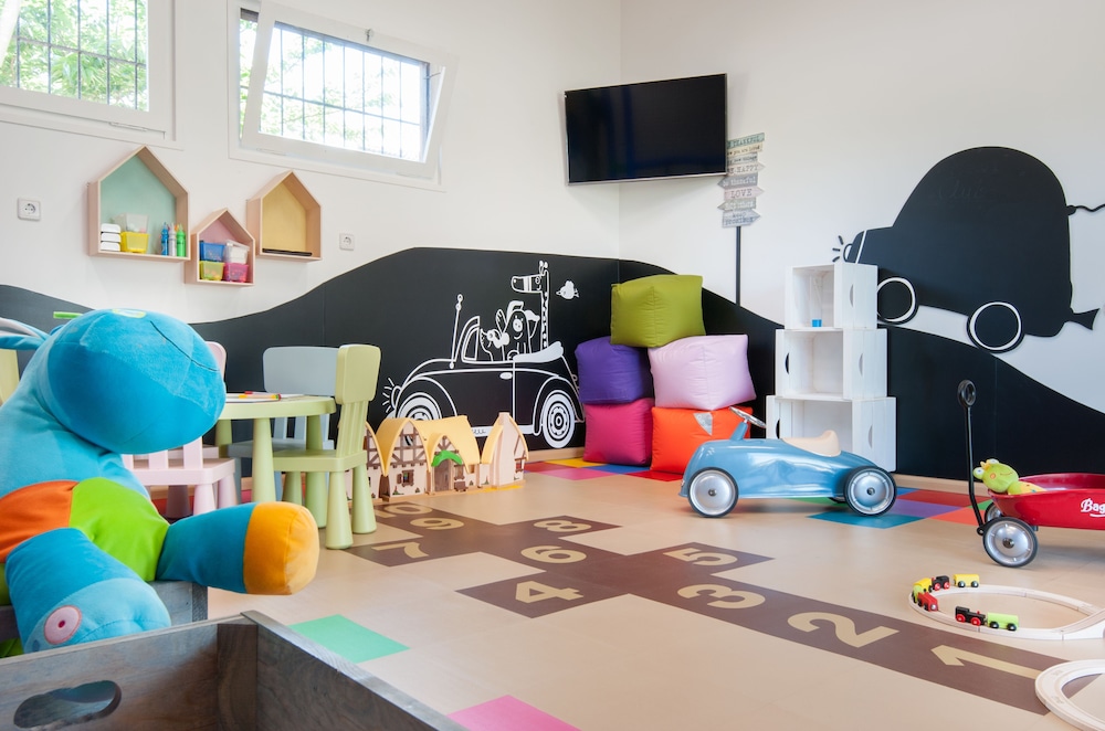 Children's play area - indoor