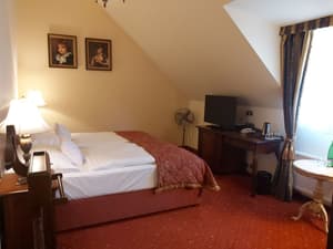 thumbnail: Room