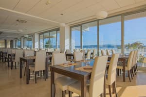 thumbnail: Restaurant