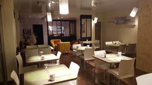 thumbnail: Breakfast area