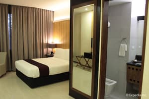 thumbnail: Room