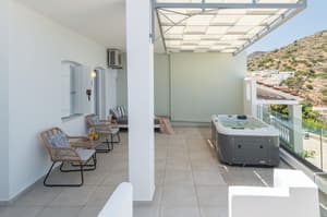 thumbnail: Terrace/patio