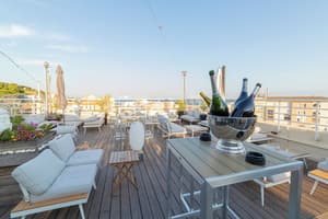 thumbnail: Terrace/patio