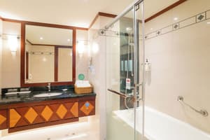 thumbnail: Bathroom