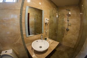 thumbnail: Bathroom shower