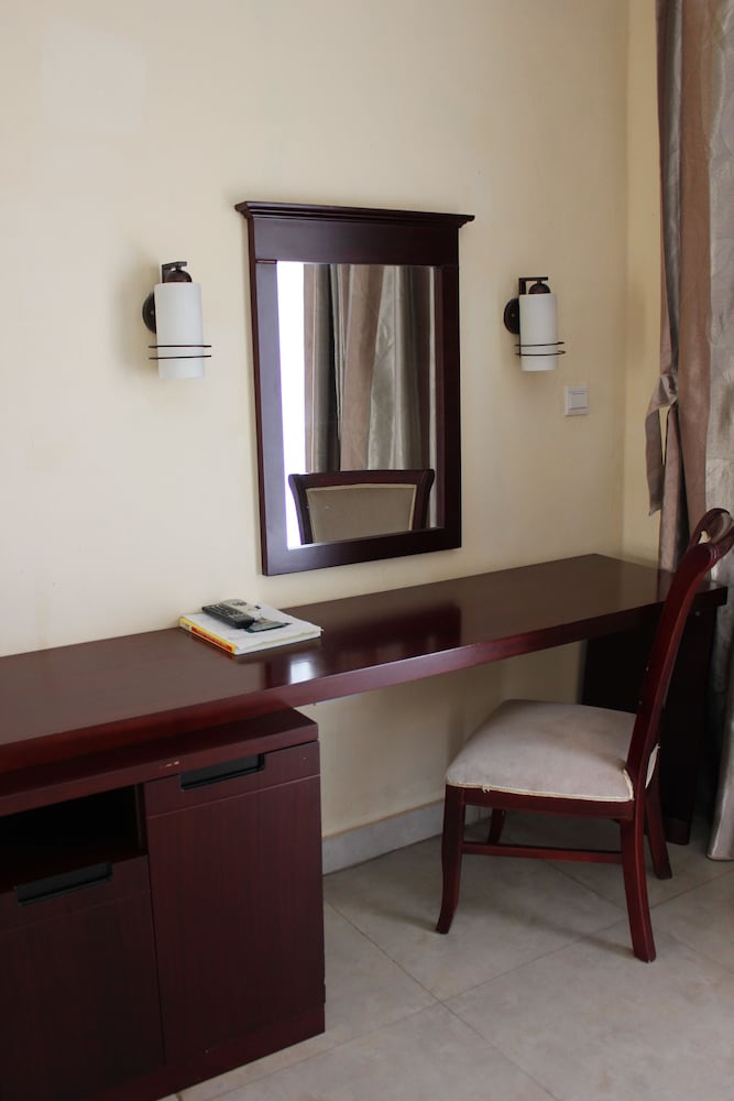 Room amenity