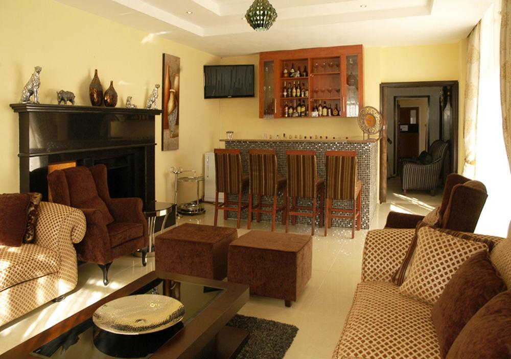 High Mount Lodge 7