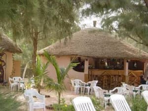 thumbnail: Poolside bar