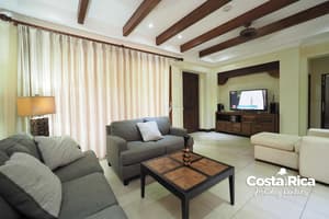 thumbnail: Living room