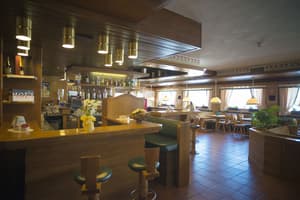 thumbnail: Interior