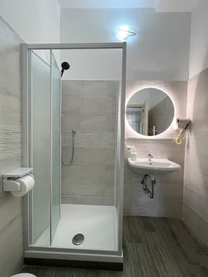 thumbnail: Bathroom