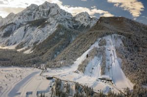 thumbnail: Snow and ski sports